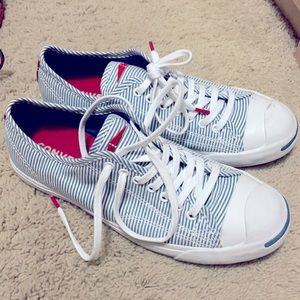 Blue striped ladies 9.5 converse